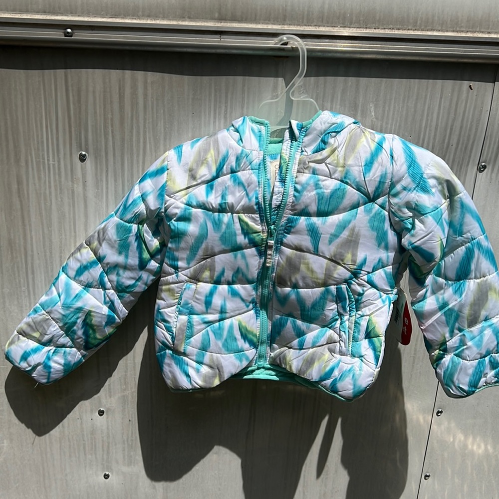 Girl’s Bubble Jacket. Water Resistant. Size 5/6. NWT